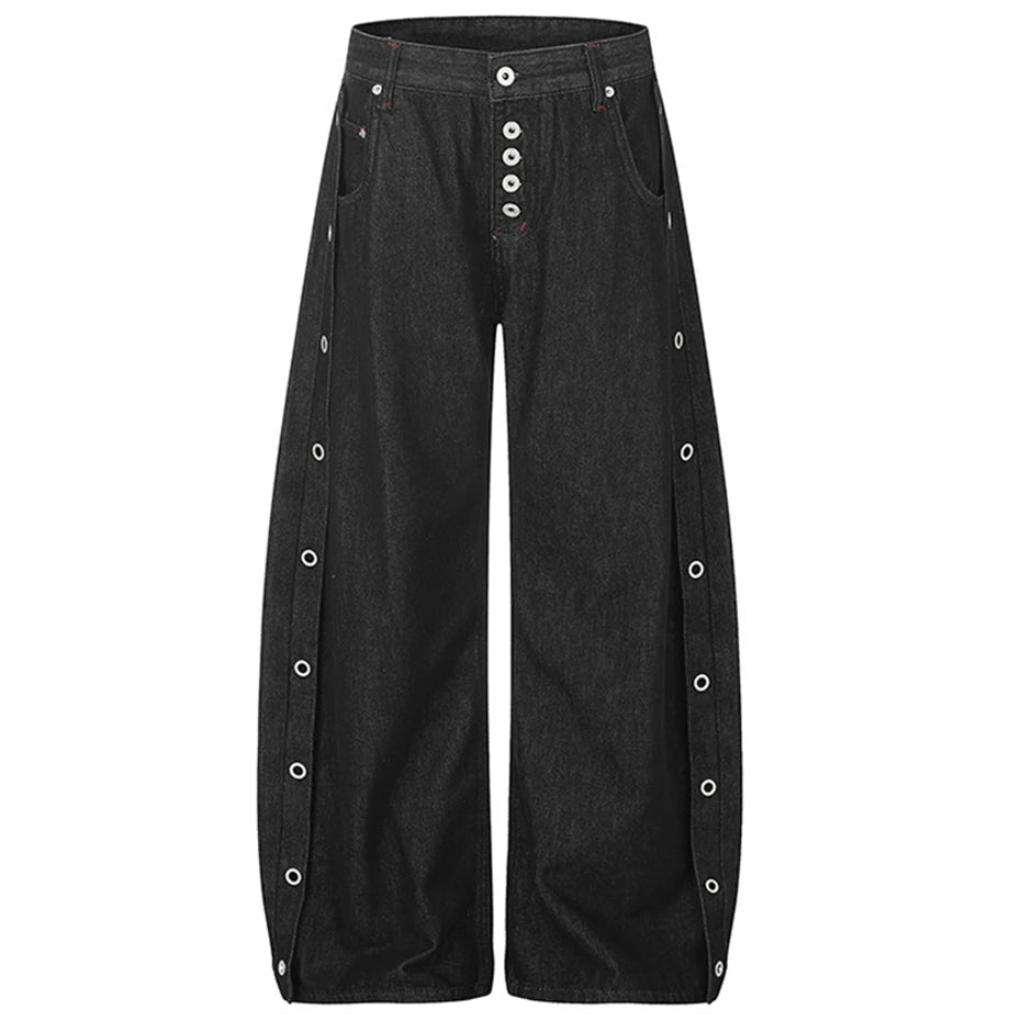 Leg Vintage Black Denim Baggy Jeans — styling shot