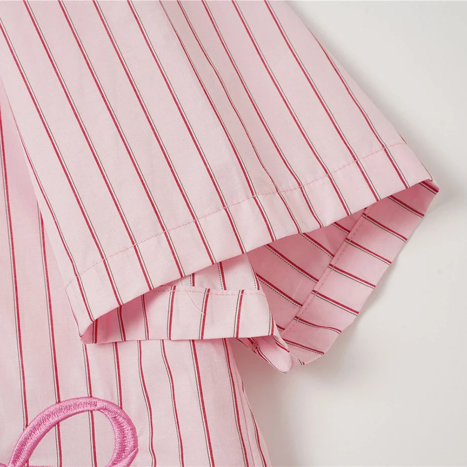 Shirts Cat Graphic Oversized Shirt — fabric close-up