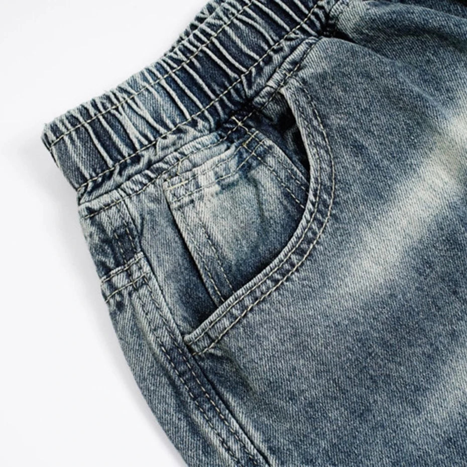 Y2K Vintage Denim Baggy Jeans — detail shot