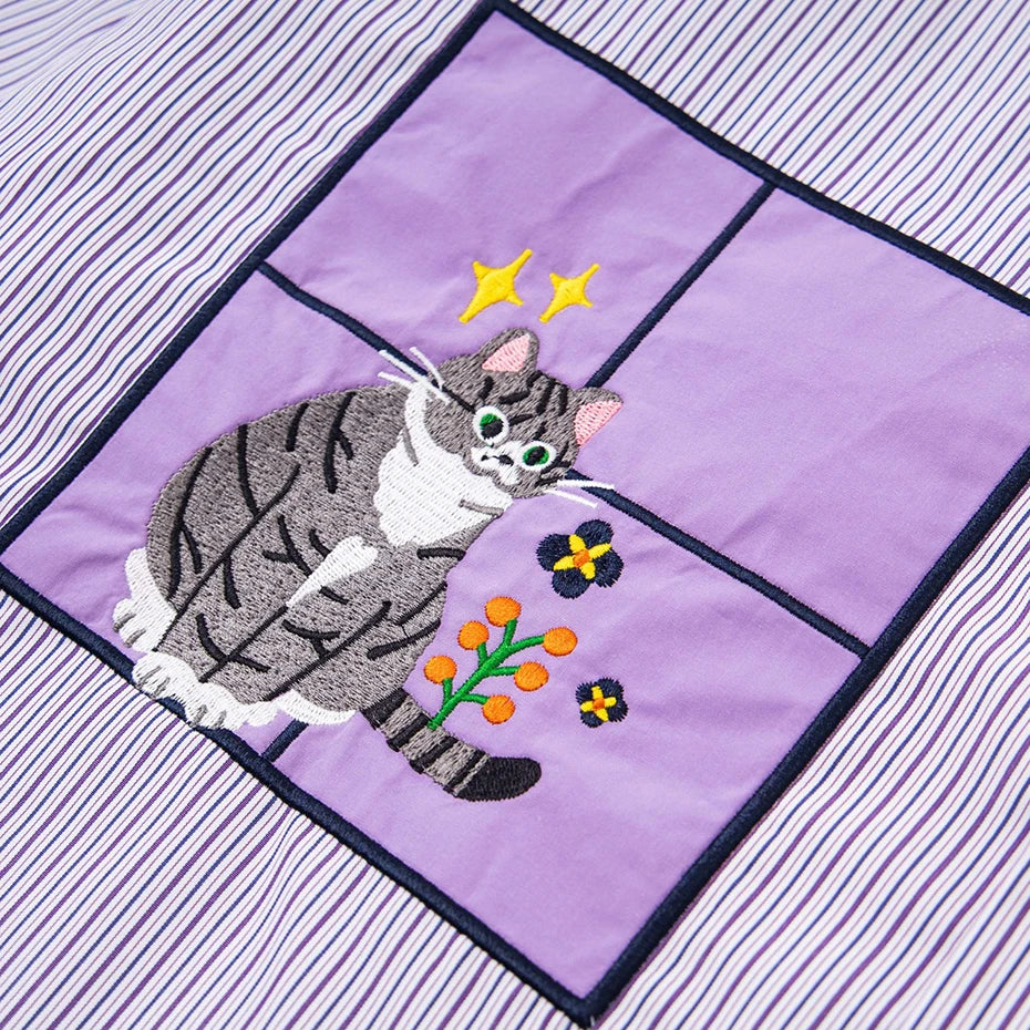 Funny Cats Graphic Loose Shirt — fit shot