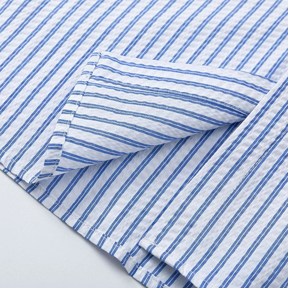 Y2K Vintage Loose Shirt — fabric close-up