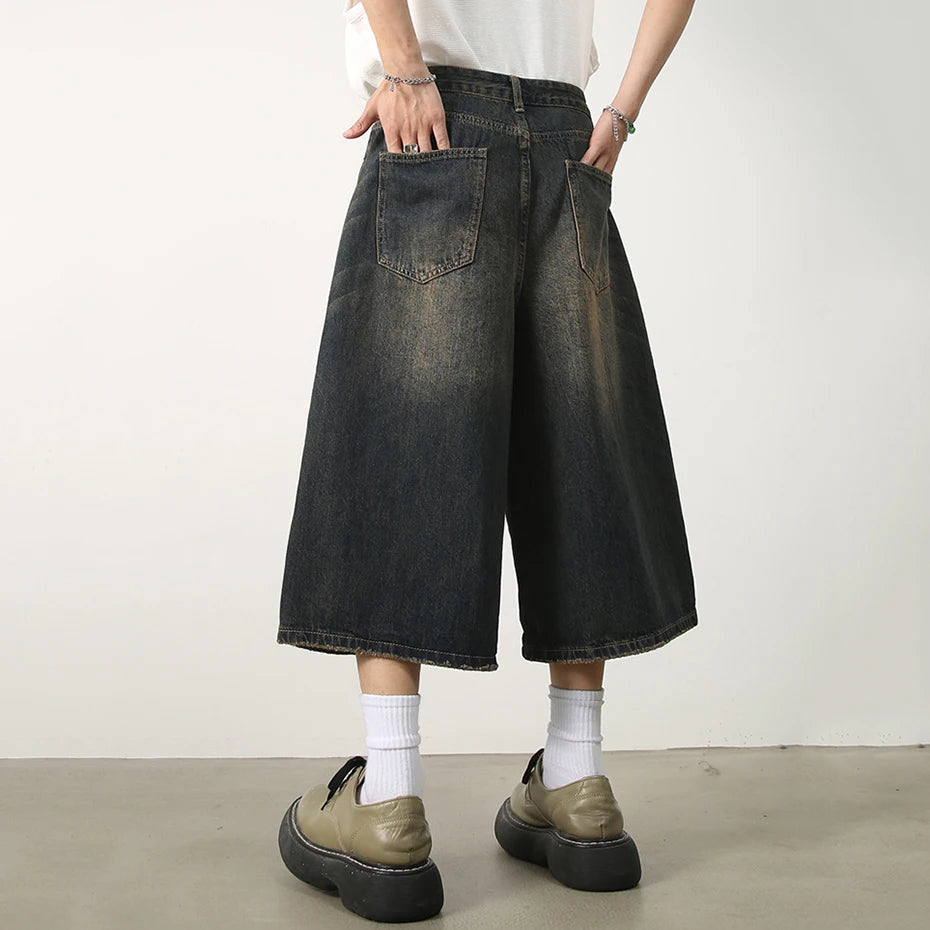 Vintage Wide Leg Denim Shorts — fit shot