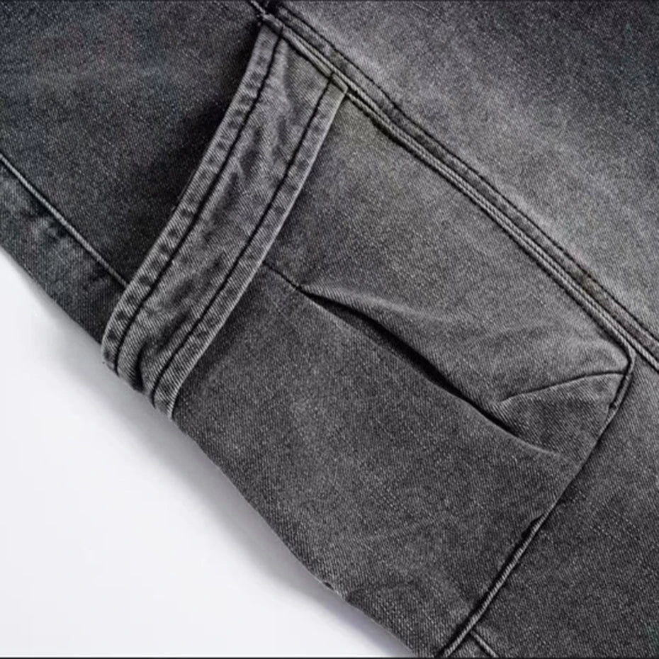Pocket Vintage Denim Baggy Jeans — fit shot