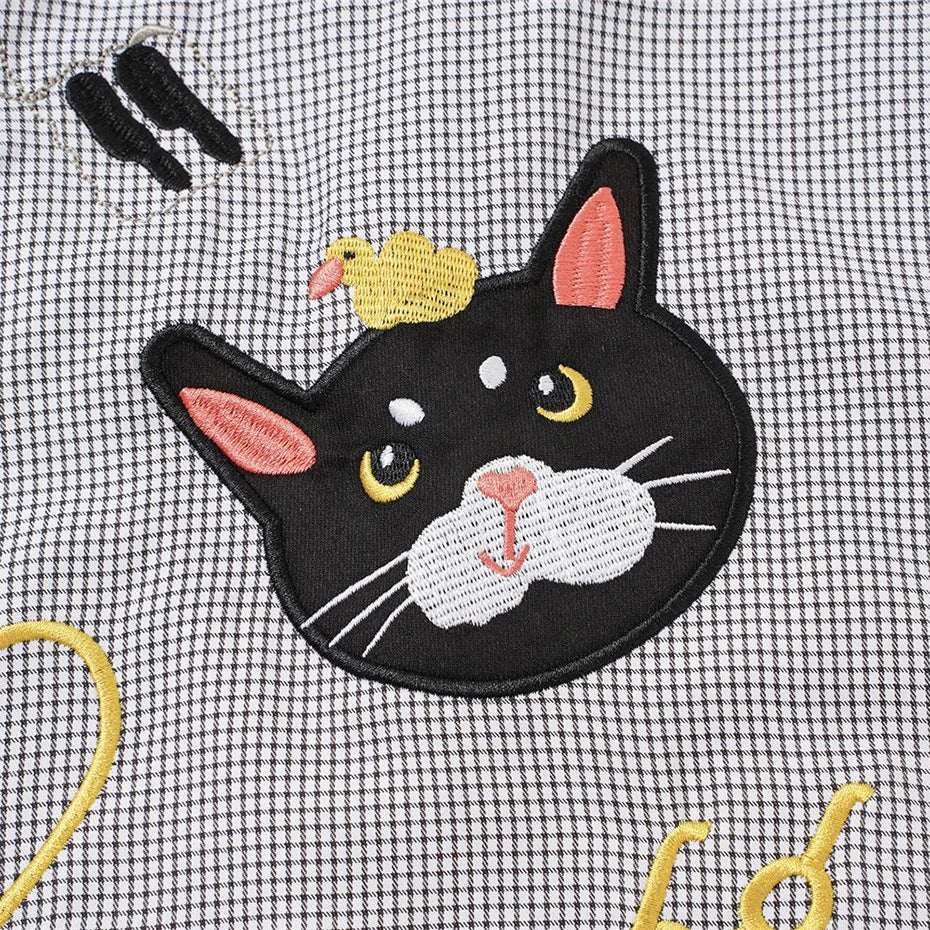 Y2K Vintage Cat Embroidered Oversized Shirt — fit shot