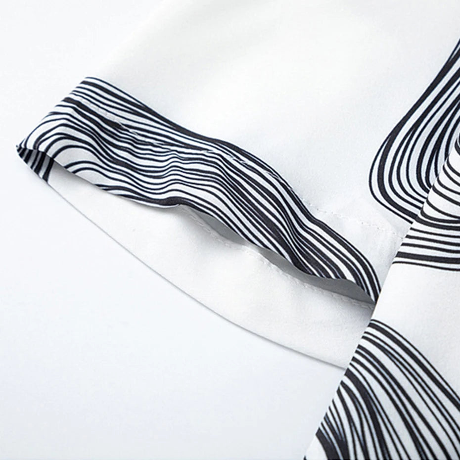 Print Graphic Loose Shirt — fabric close-up