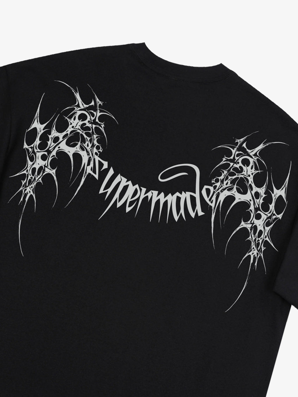 SUPM Gothic Sharp Letter Graphic T-Shirt