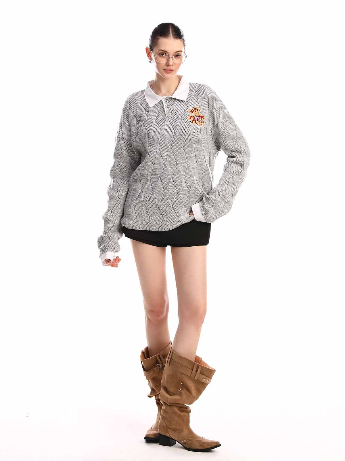 Retro Contrast Collar Embroidery Knit Sweater