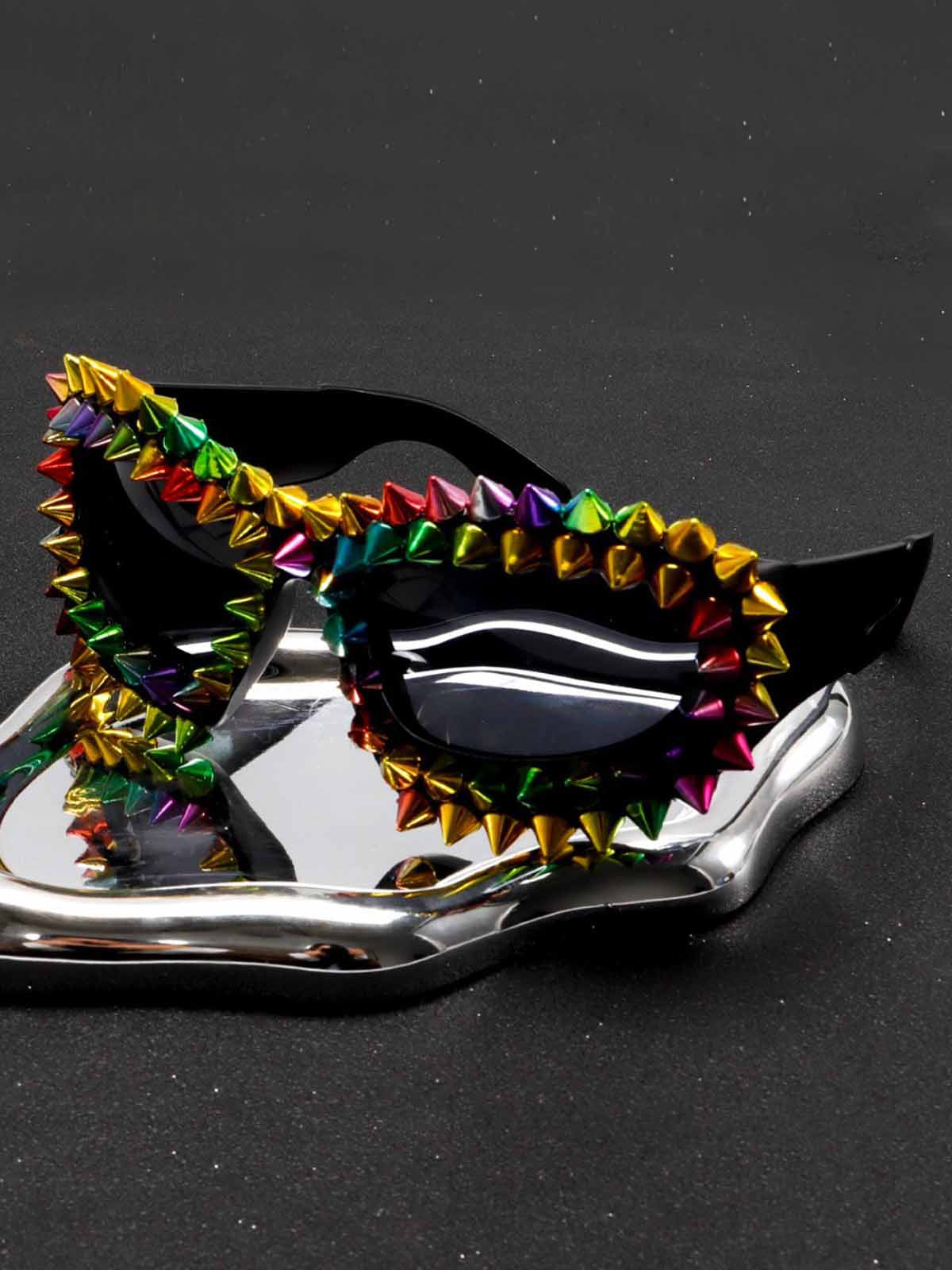 Retro High-Street Multicolor Spike Studded Sunglasses
