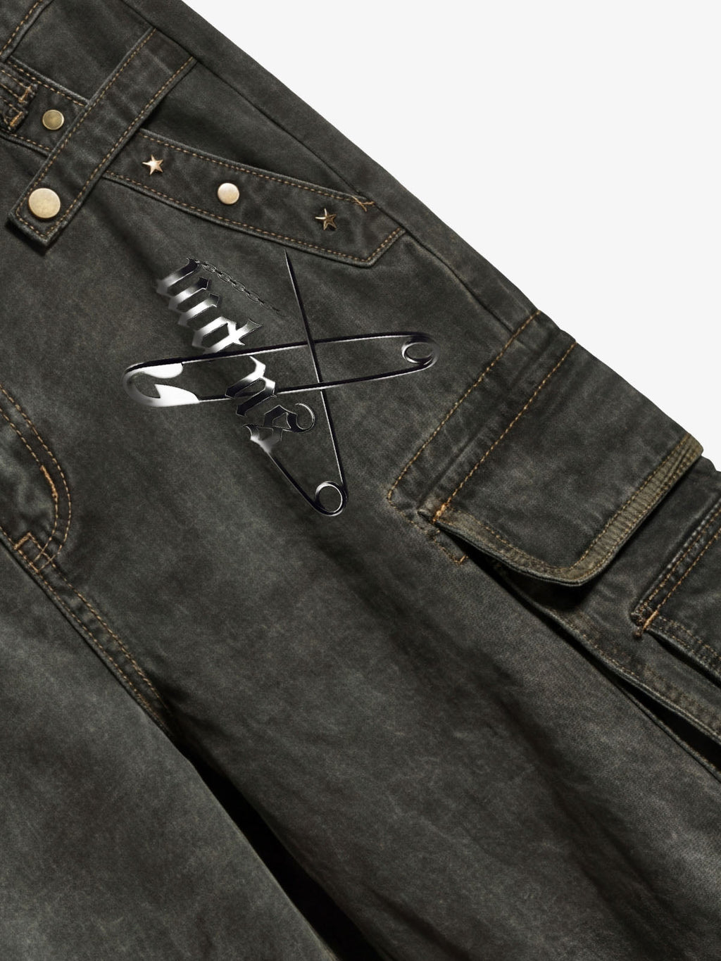 Washed Safety Pin Graphic Cargo Pants