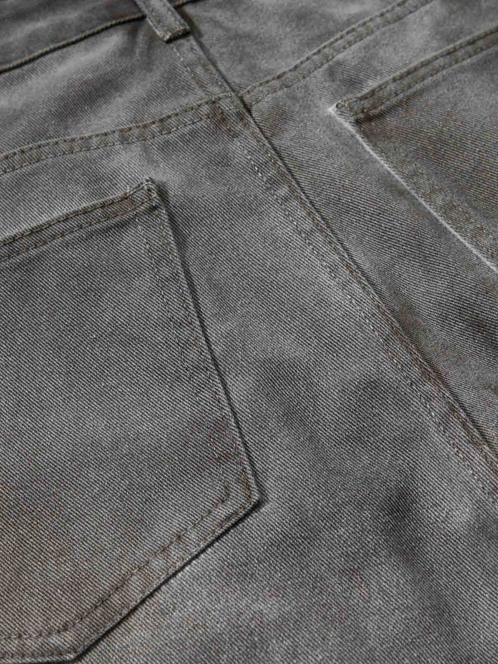 Washed Pleated Baggy Jeans