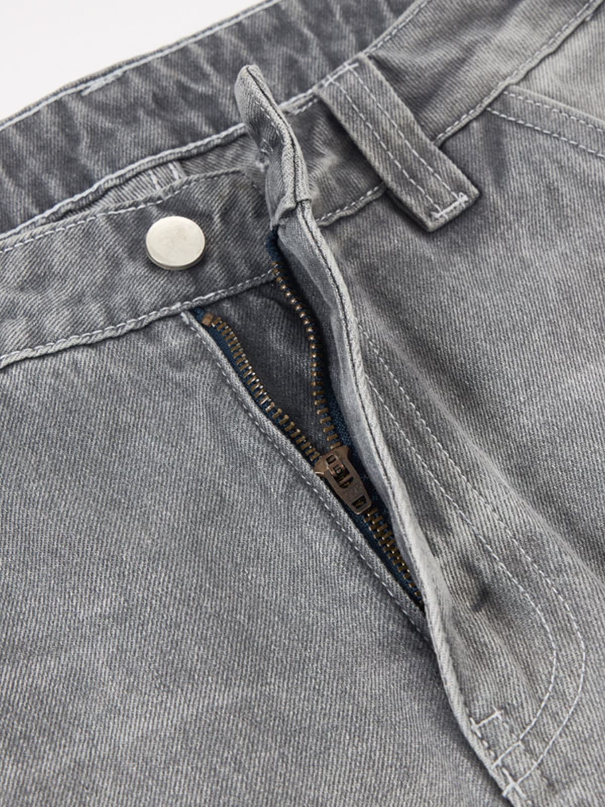 Retro Washed Distressed Curved Blade Wide-Leg Jeans