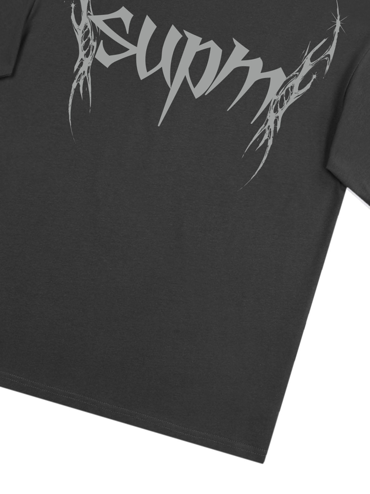 SUPM Gothic Sharp Letter Graphic T-Shirt