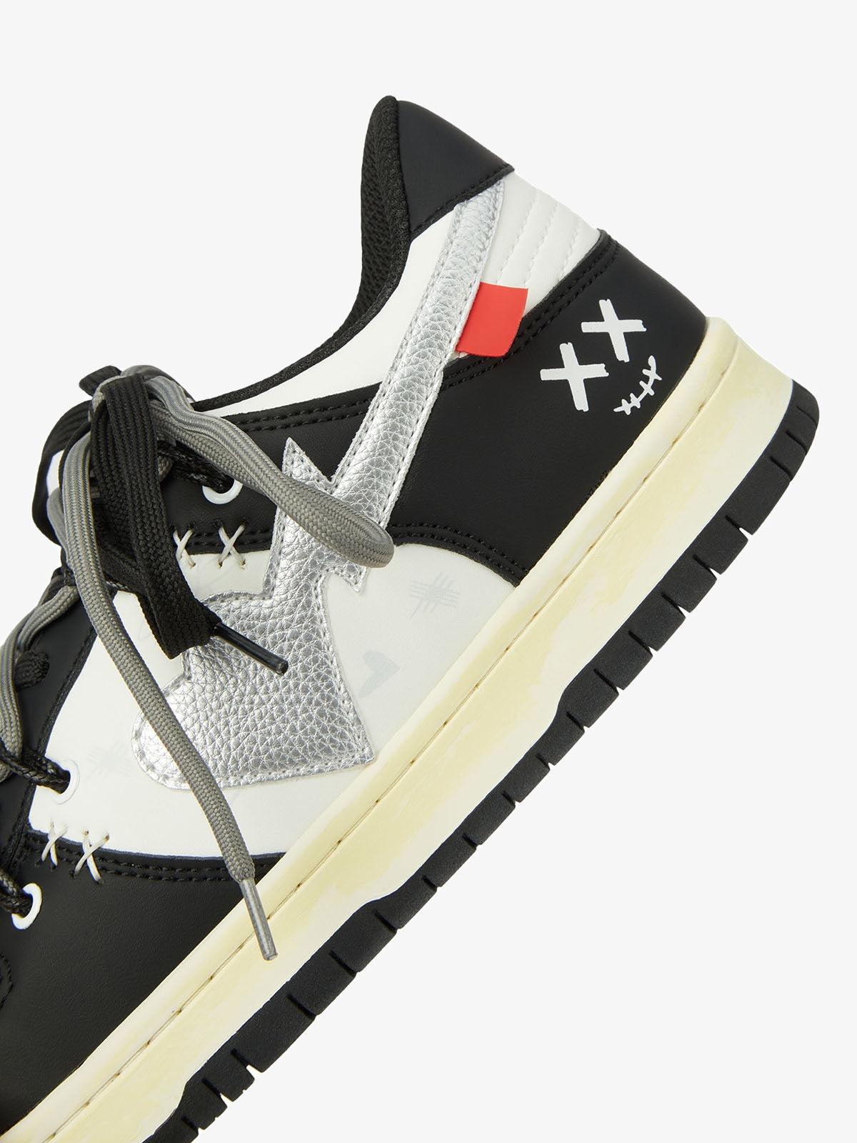 Precipice High Street Love Sneakers --1424