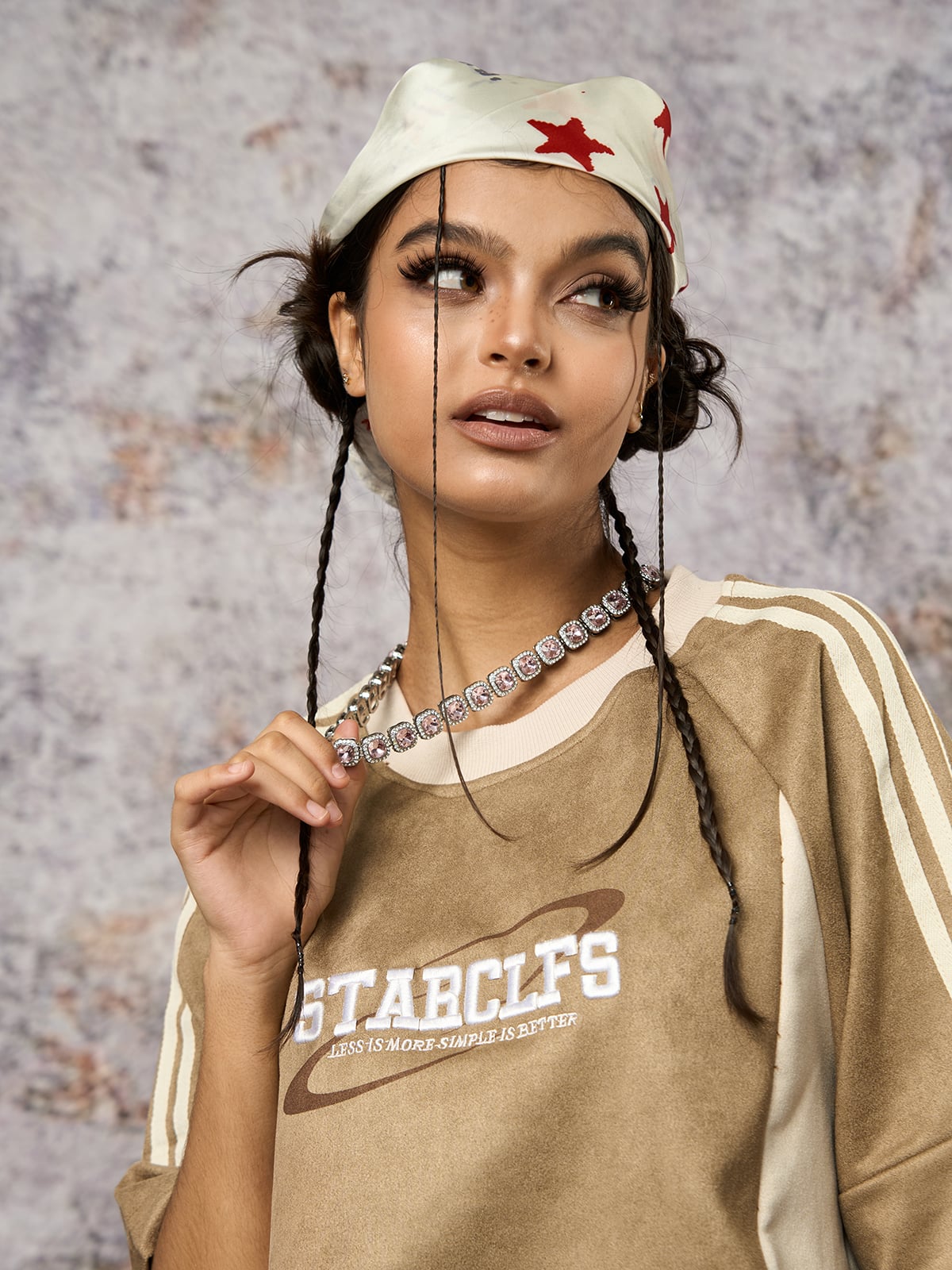 Suede Contrast Color Spliced Letter Embroidery Oversize T-shirt - 2462