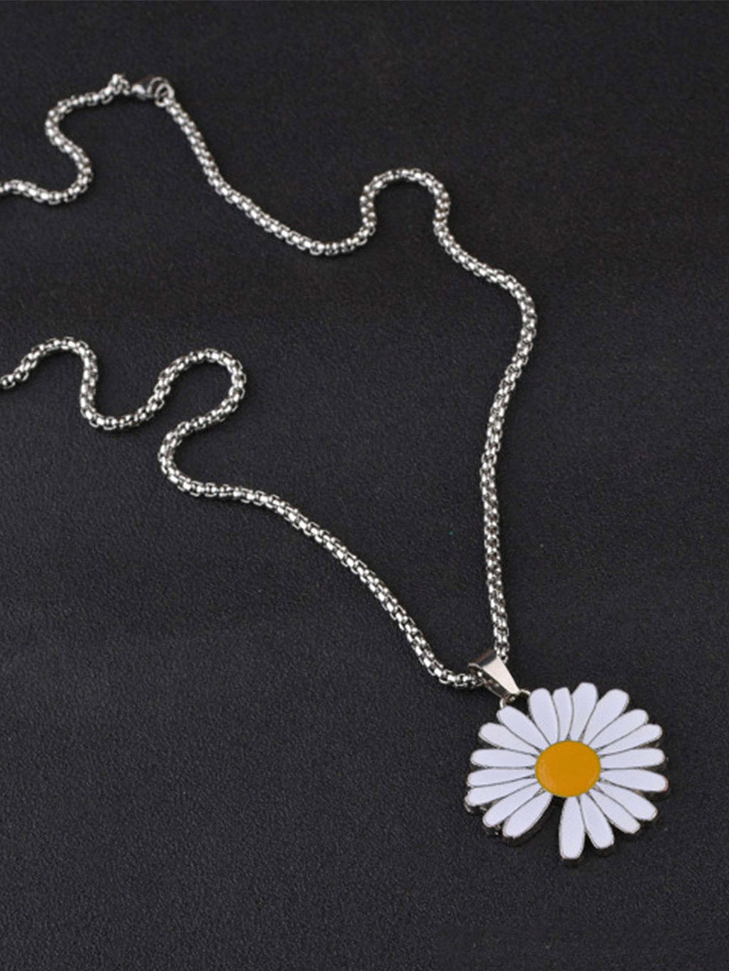 Theprecipice Daisy Hip Hop Necklace