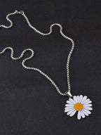 Theprecipice Daisy Hip Hop Necklace