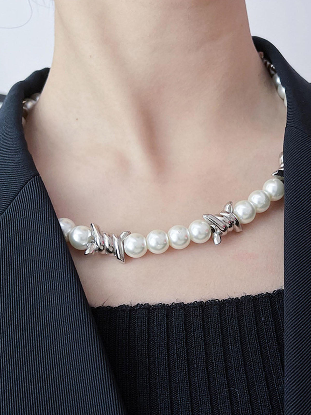 Theprecipice Punk Pearl Necklace - 1895