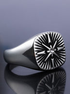 Vinatege Nordic Navigator Compass Cross Ring
