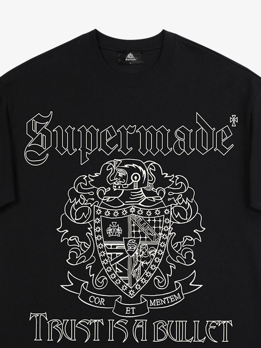 Original Gothic Letter Family Shield Badge Print T-Shirt