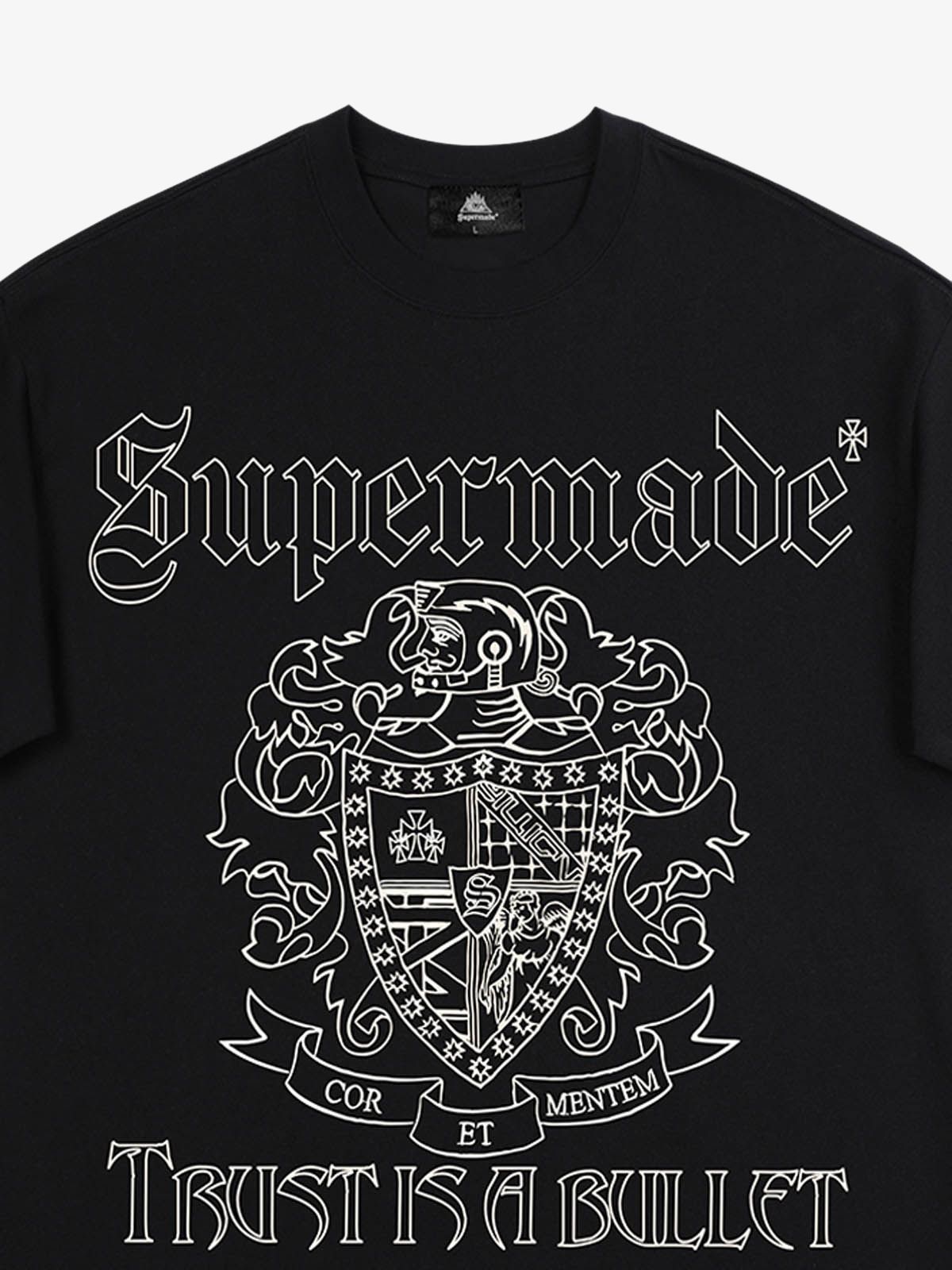 Original Gothic Letter Family Shield Badge Print T-Shirt