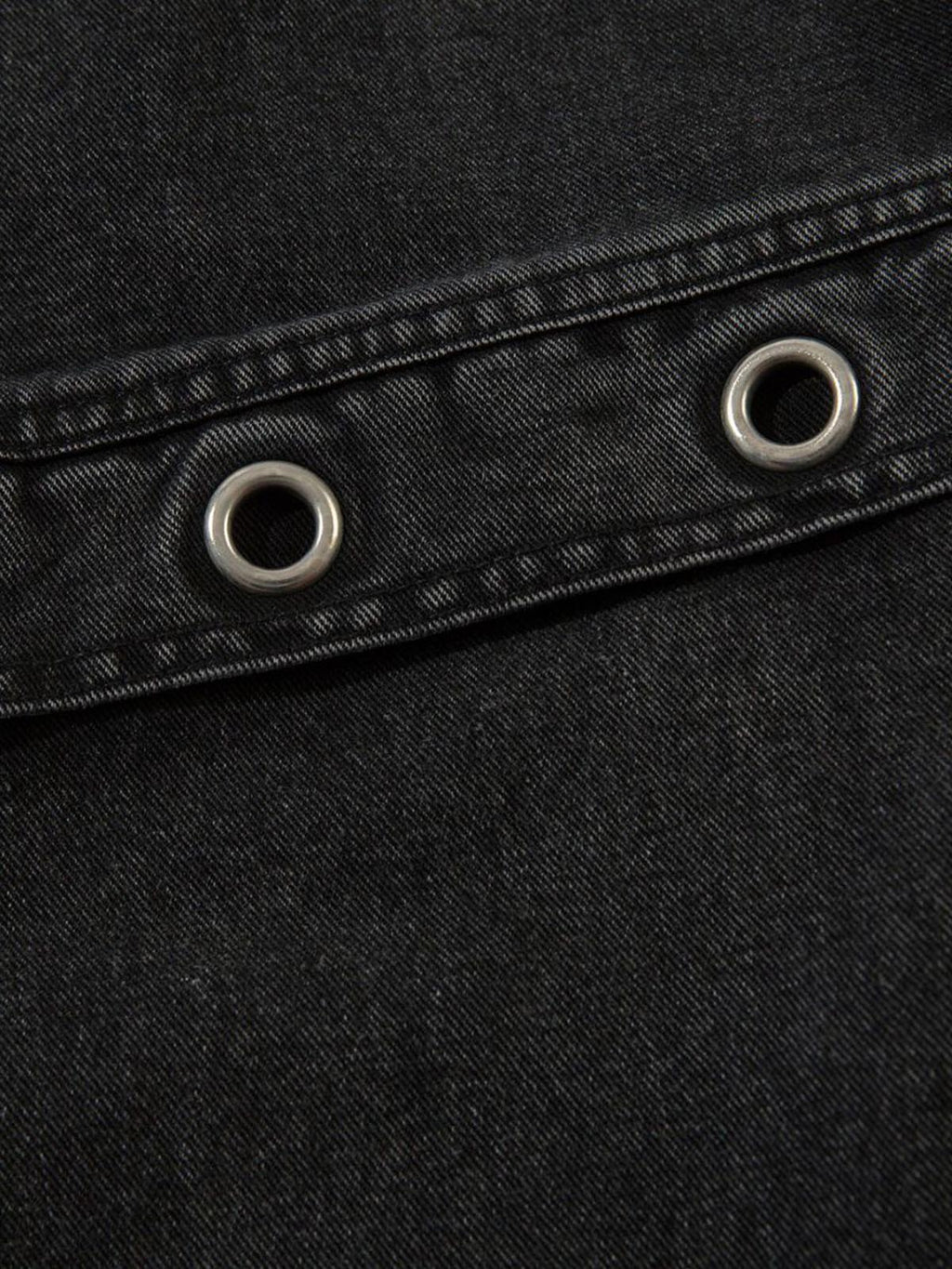 Grommet Design Multi-Pocket Cargo Jeans